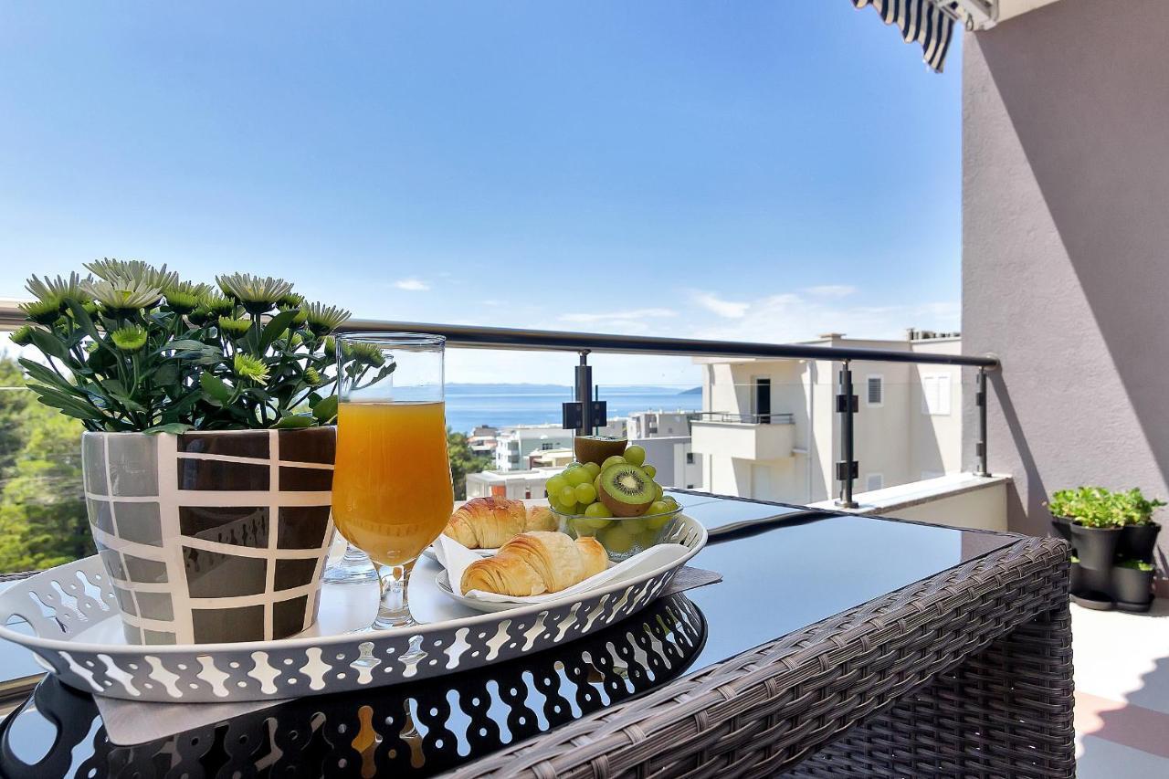 Apartment Ivana Makarska Bagian luar foto