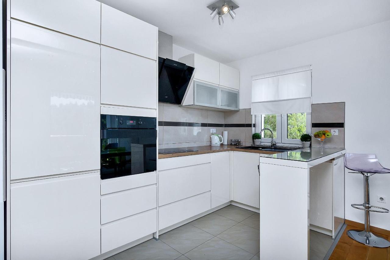 Apartment Ivana Makarska Bagian luar foto