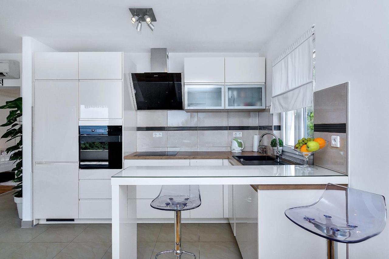 Apartment Ivana Makarska Bagian luar foto